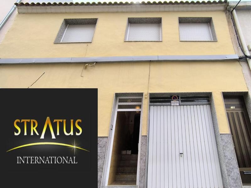 6 Schlafzimmer Stadthaus zu verkaufen