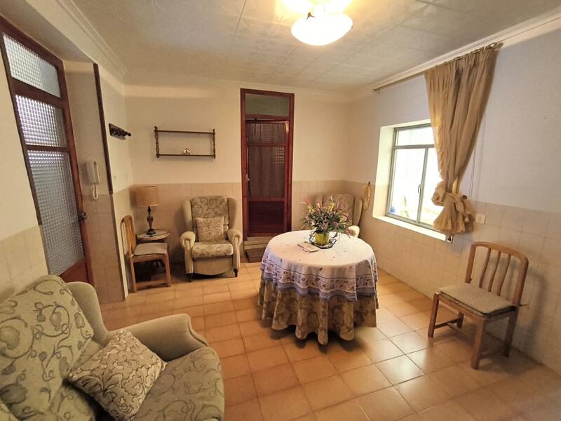 6 Schlafzimmer Stadthaus zu verkaufen