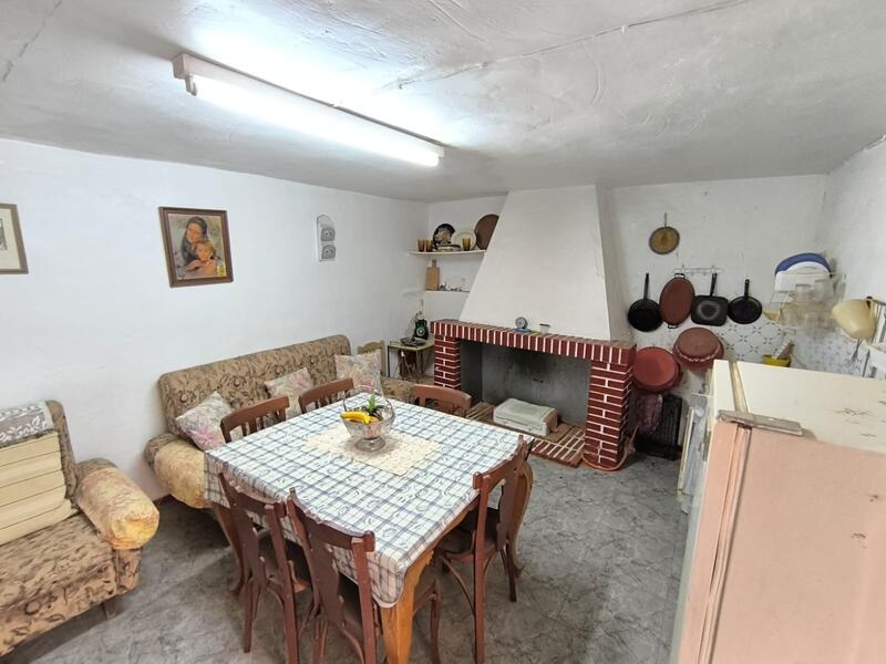 6 Schlafzimmer Stadthaus zu verkaufen
