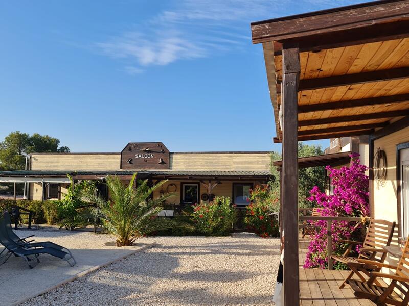 9 Cuarto Villa en venta
