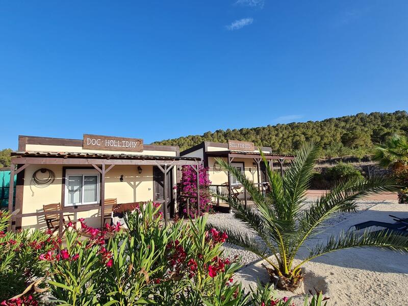9 Cuarto Villa en venta
