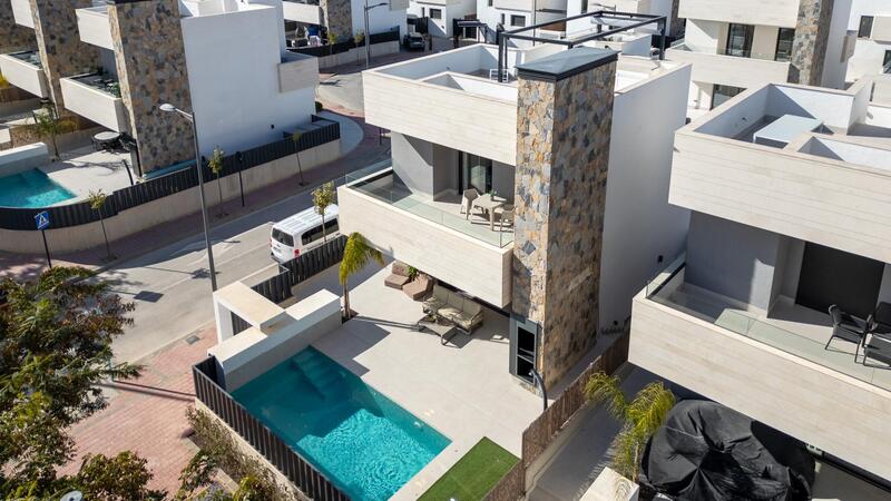 Villa en venta en Los Alcazares, Murcia