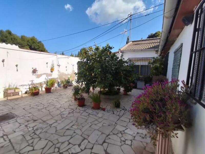 3 Cuarto Villa en venta