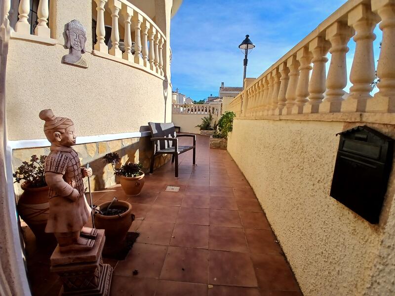 3 slaapkamer Villa Te koop