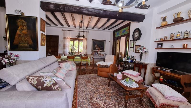 8 Cuarto Villa en venta