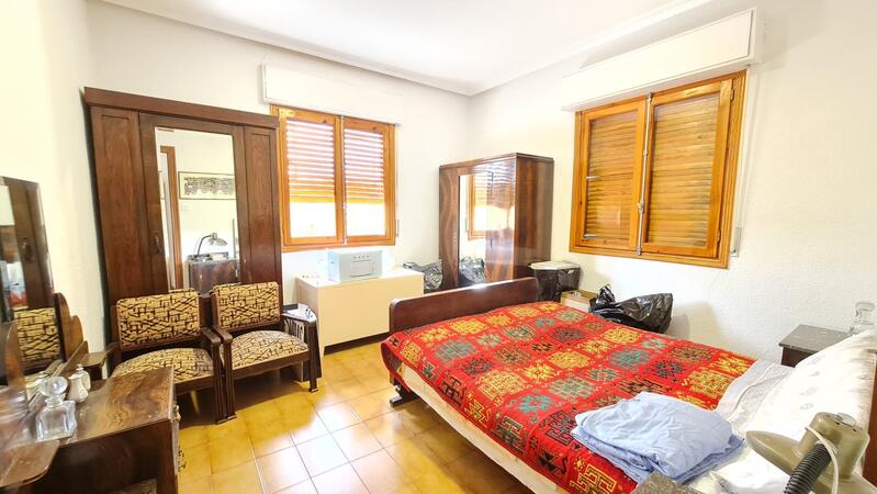 8 Cuarto Villa en venta