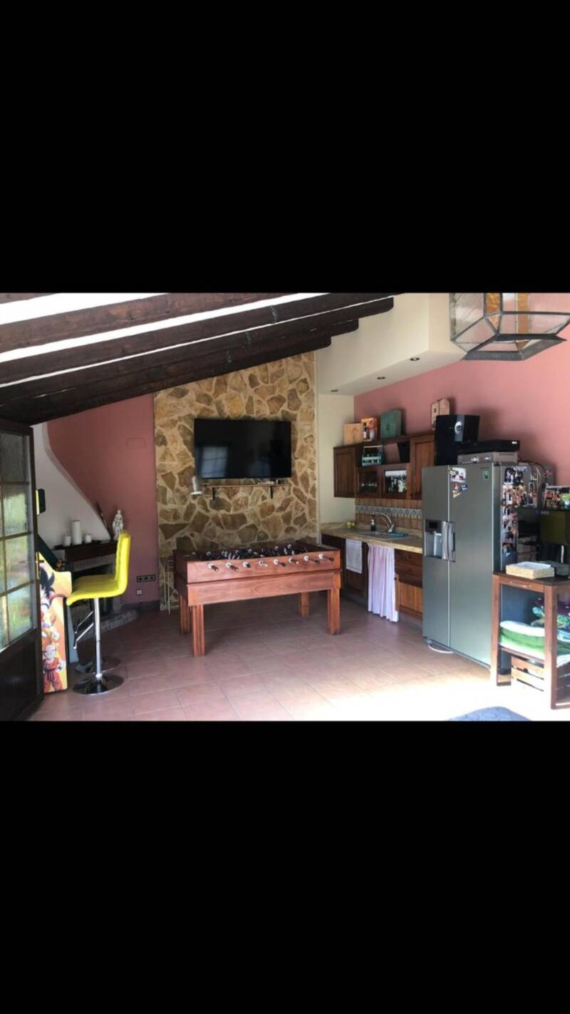 4 Cuarto Villa en venta