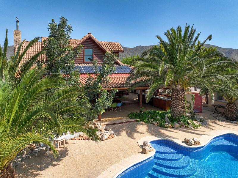 6 Cuarto Villa en venta
