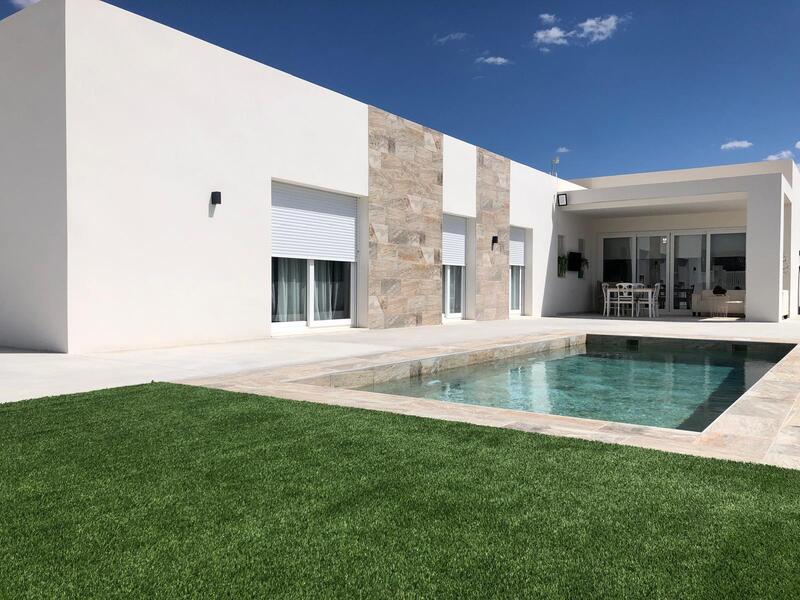 Villa zu verkaufen in Pinoso, Alicante