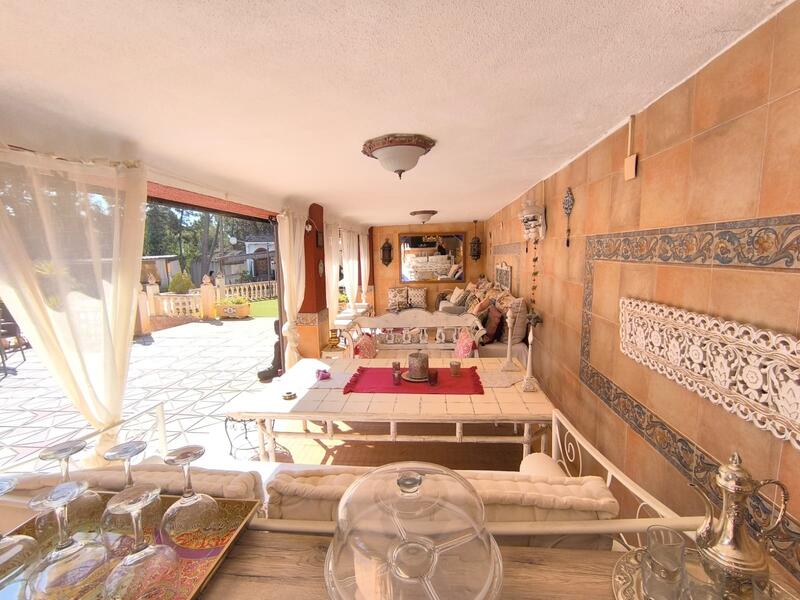 10 chambre Villa à vendre