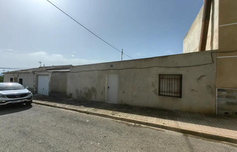 3 slaapkamer Gezinswoning Te koop