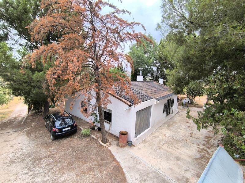 Деревенский Дом продается в Villena, Alicante
