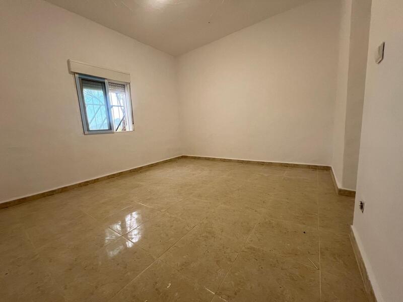 4 Cuarto Villa en venta