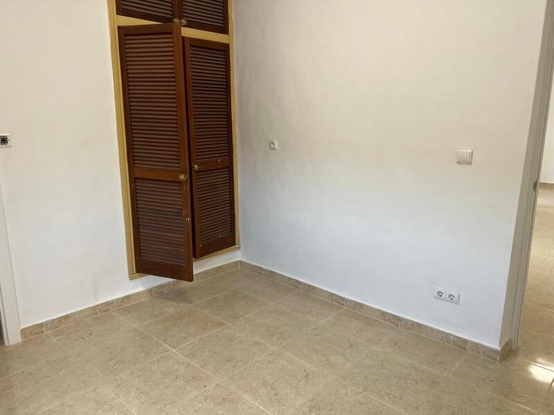 4 Cuarto Villa en venta