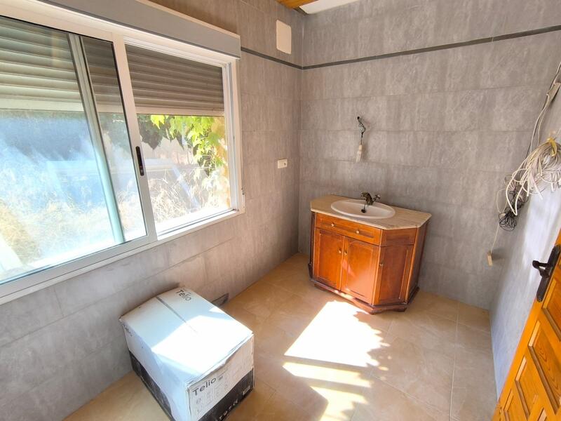 4 bedroom Country House for sale