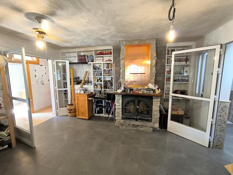 4 bedroom Country House for sale