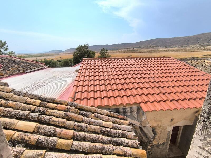 6 bedroom Country House for sale
