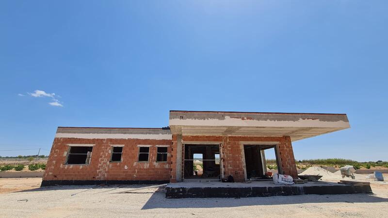 Villa til salgs i Pinoso, Alicante