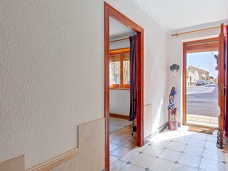 4 Schlafzimmer Stadthaus zu verkaufen
