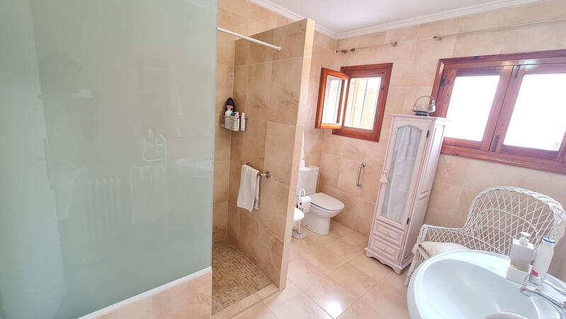 4 Cuarto Adosado en venta