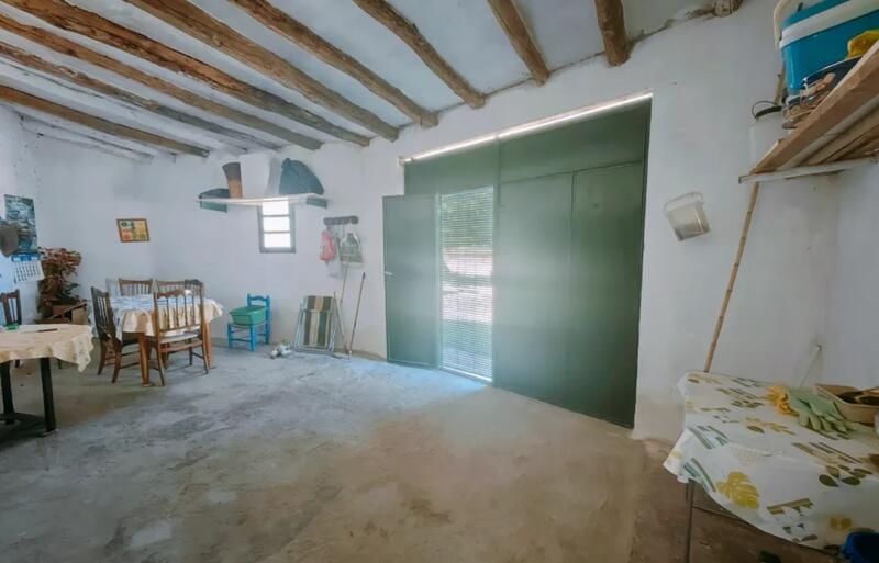 2 bedroom Country House for sale