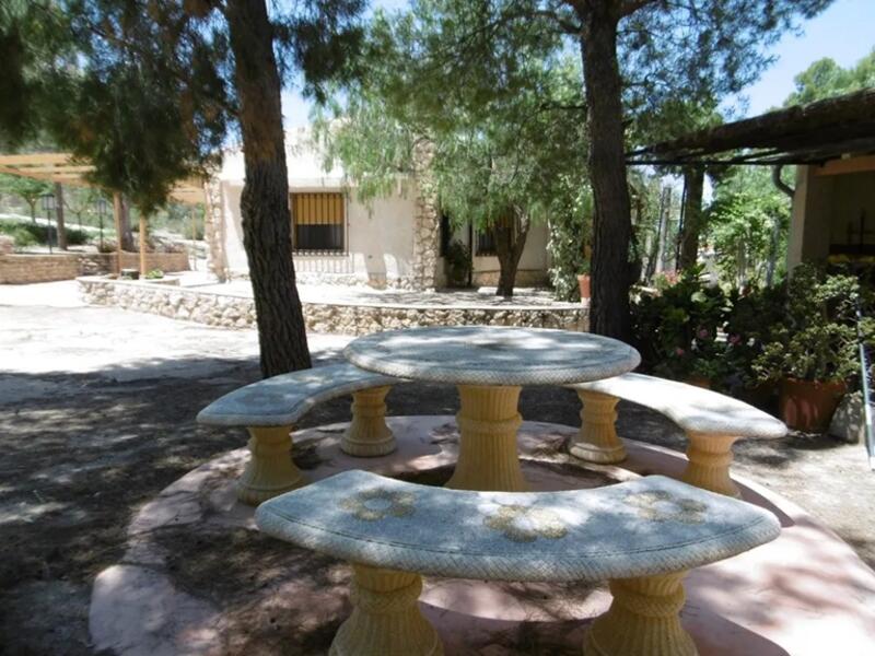5 bedroom Villa for sale