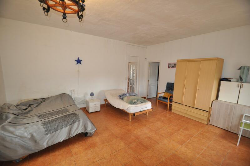 5 bedroom Villa for sale