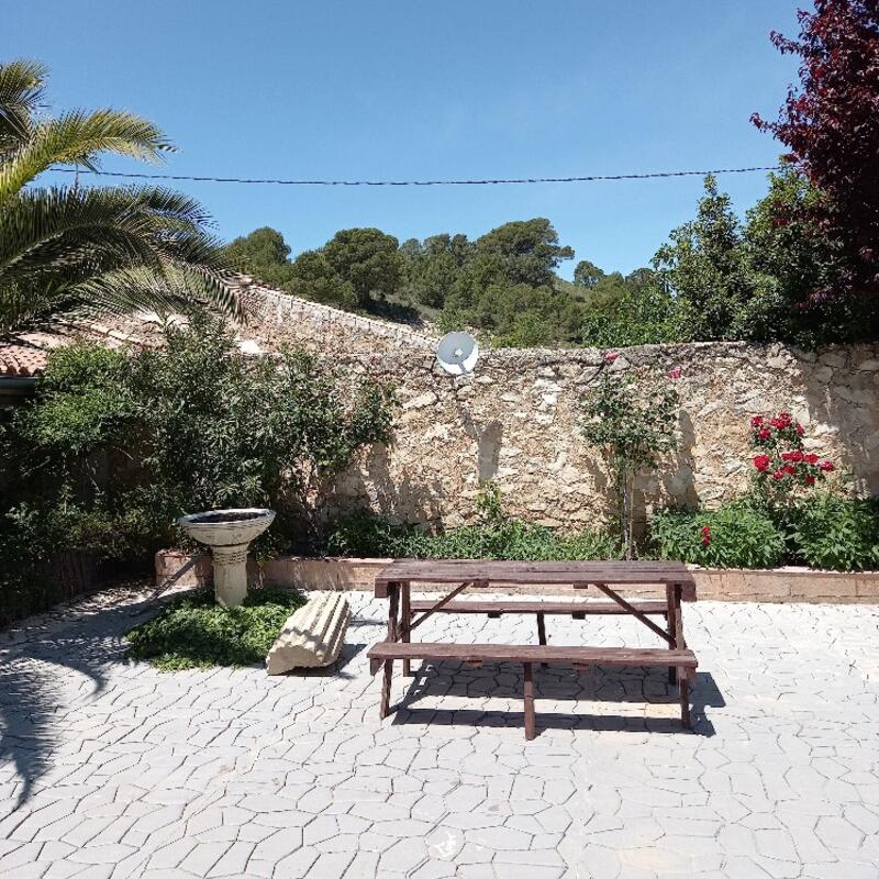 6 bedroom Villa for sale