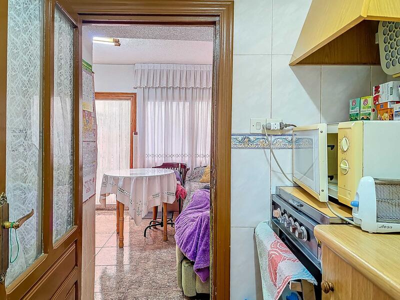 3 slaapkamer Gezinswoning Te koop