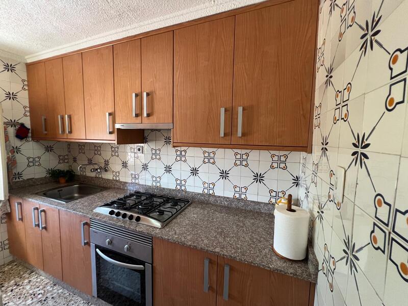 3 спальная комната Деревенский Дом продается