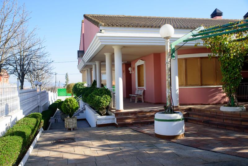 6 chambre Villa à vendre