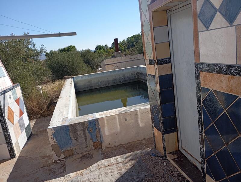 5 bedroom Country House for sale