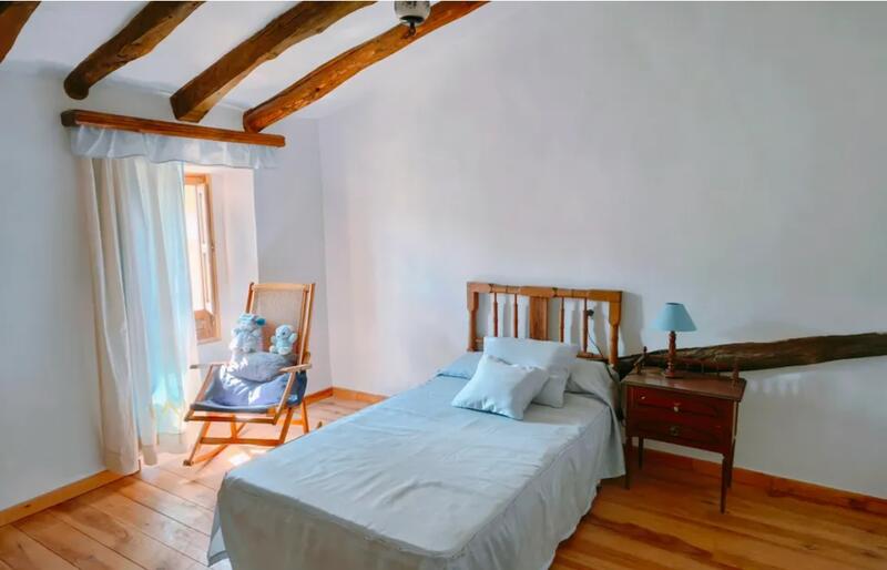 6 bedroom Country House for sale