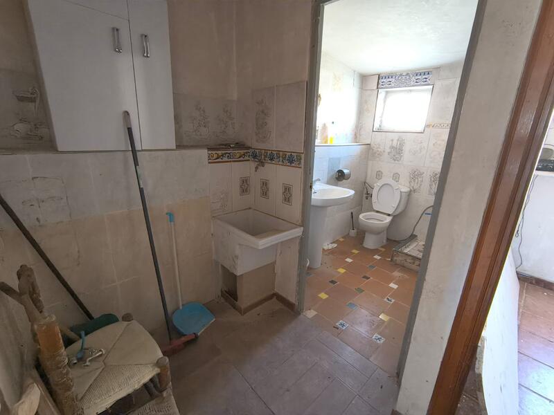4 bedroom Country House for sale