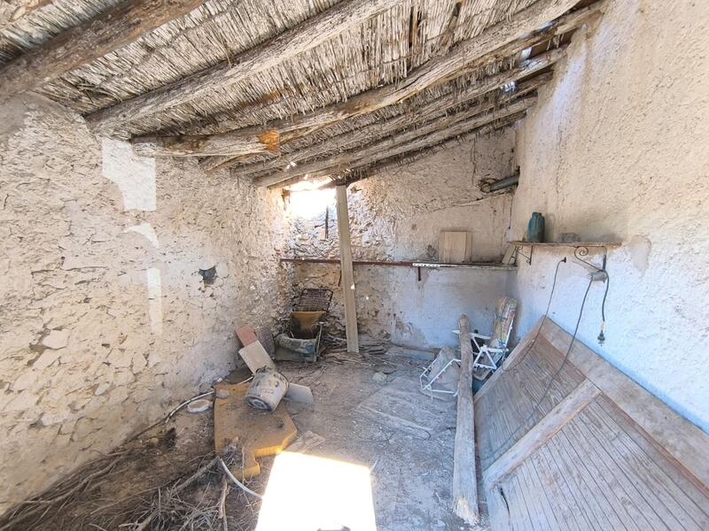 4 bedroom Country House for sale