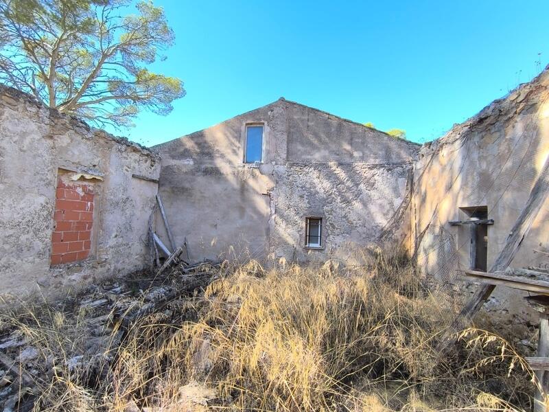 4 bedroom Country House for sale