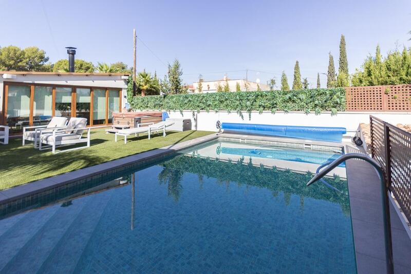 5 bedroom Villa for sale