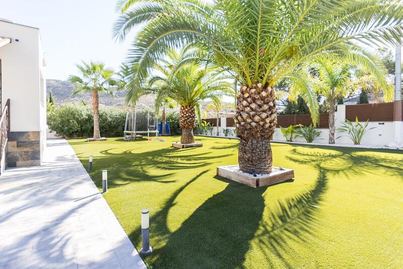 5 bedroom Villa for sale