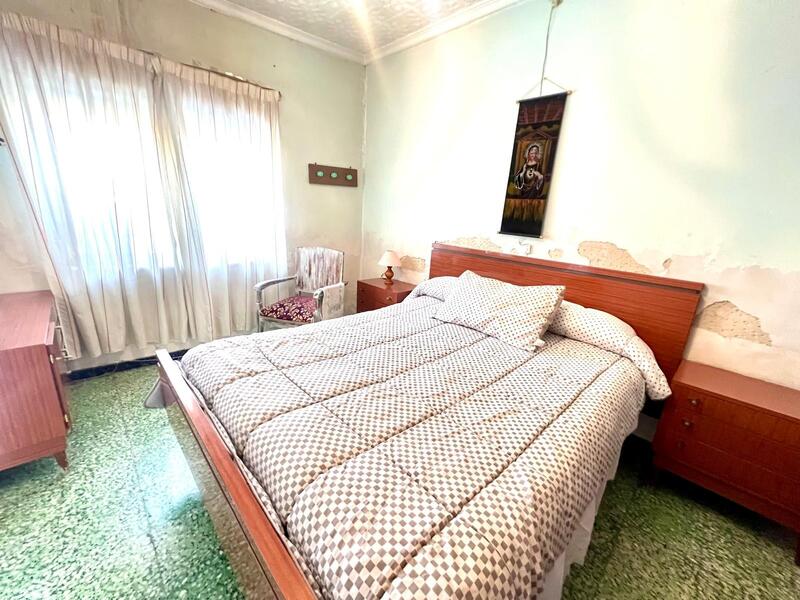6 bedroom Townhouse for sale 6 bedroom Townhouse for sale