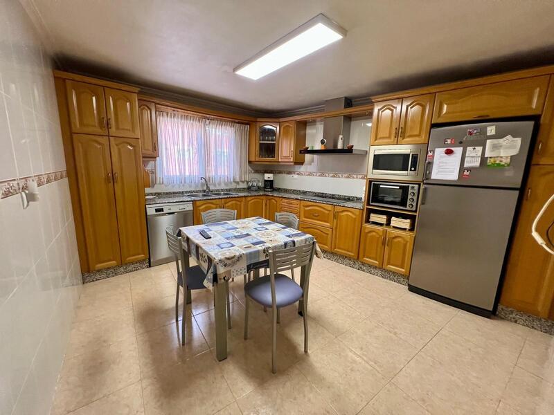 3 bedroom Townhouse for sale 3 bedroom Townhouse for sale