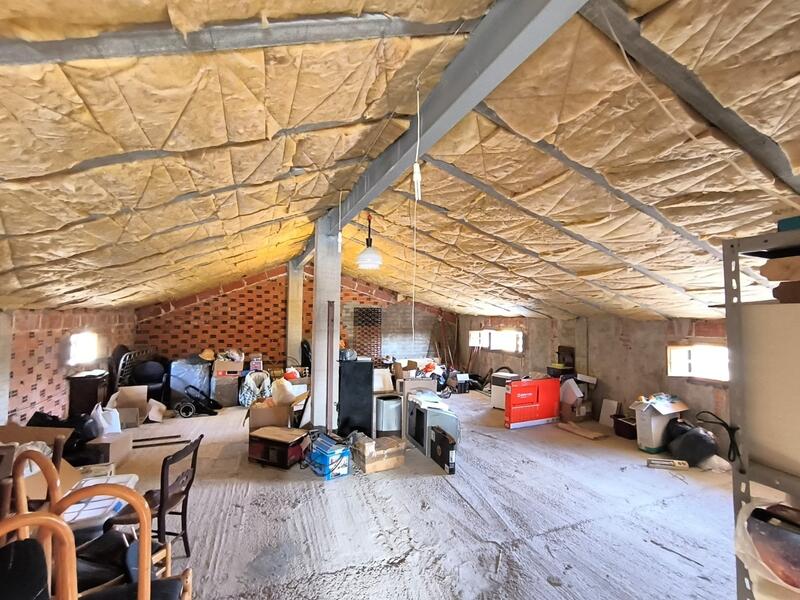 6 bedroom Villa for sale