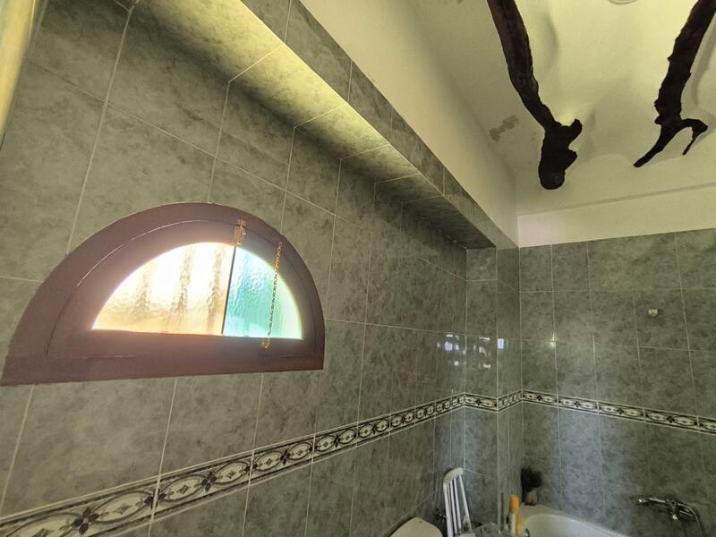 8 Cuarto Villa en venta