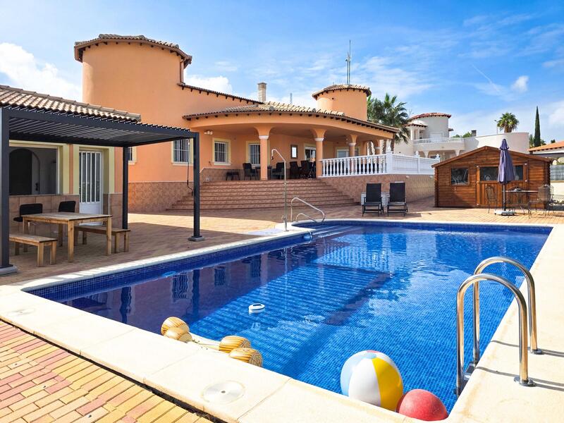 3 bedroom Villa for sale