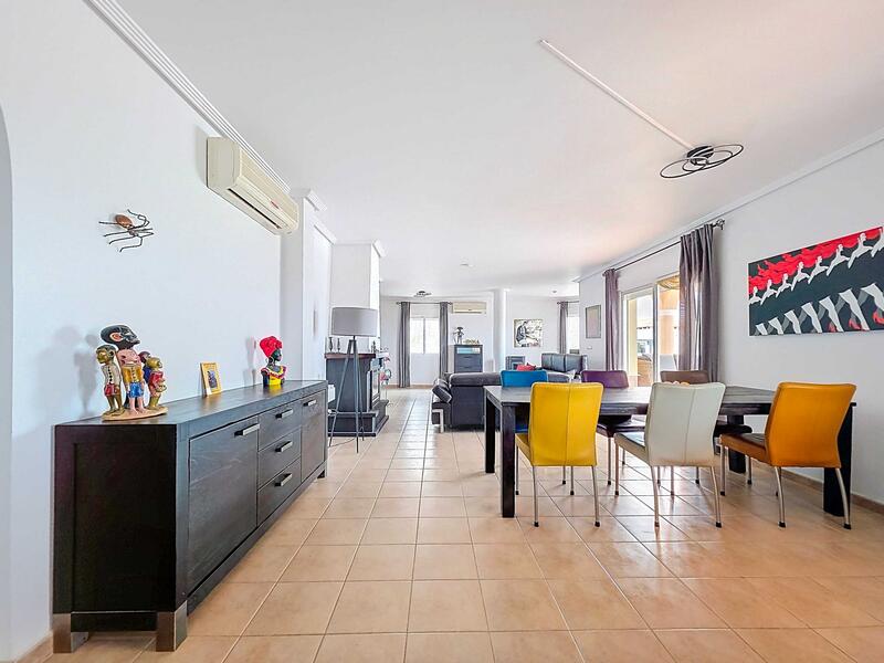 3 bedroom Villa for sale