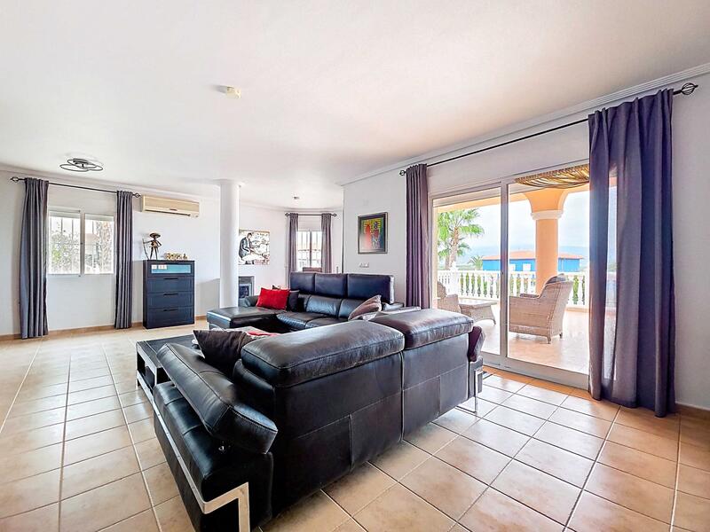 3 bedroom Villa for sale