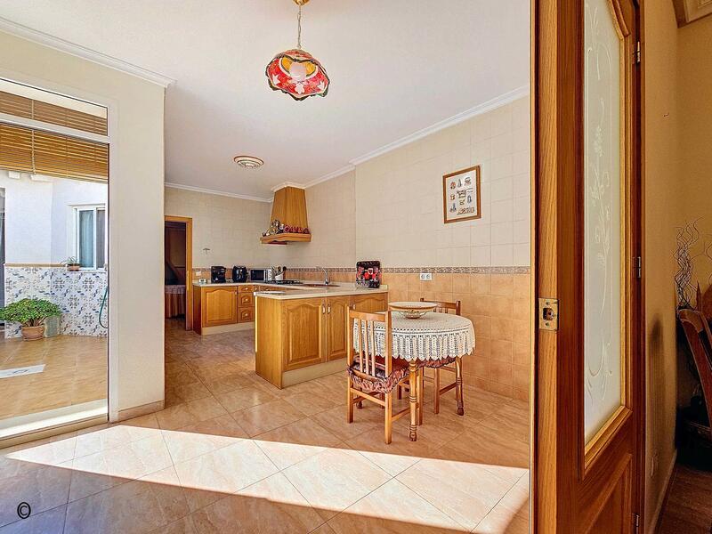 3 bedroom Townhouse for sale 3 bedroom Townhouse for sale