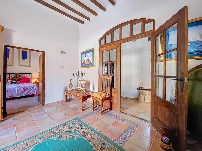 6 bedroom Country House for sale 6 bedroom Country House for sale