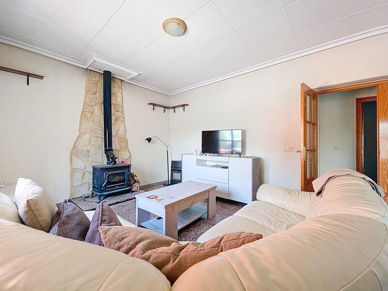 5 bedroom Country House for sale 5 bedroom Country House for sale