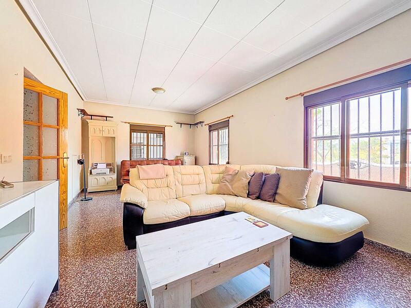 5 bedroom Country House for sale 5 bedroom Country House for sale