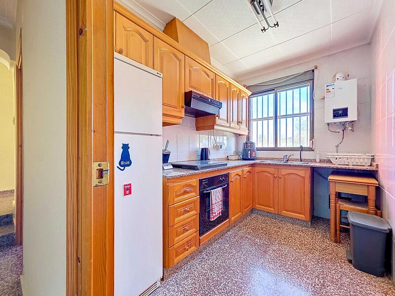 5 bedroom Country House for sale 5 bedroom Country House for sale